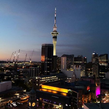 Apartment With Brilliant Views In Auckland Cbd エクステリア 写真